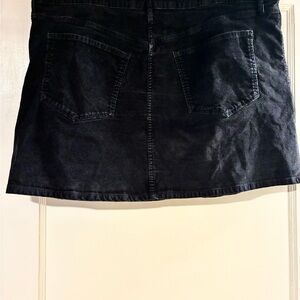 Old Navy Black Denim Skirt High Rise (Secret Slim Pockets)
